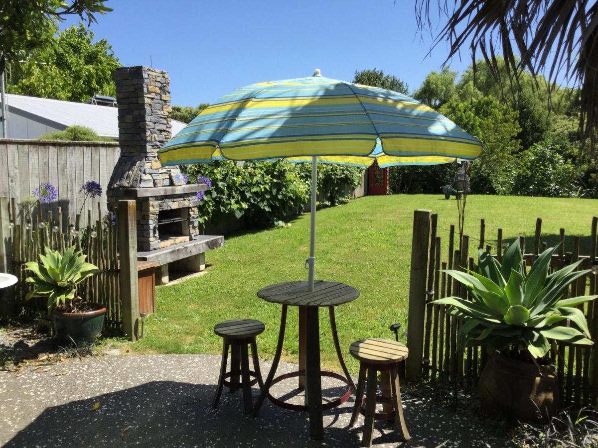 Sundari Retreat Bed and Breakfast Otaki Eksteriør billede